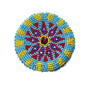 Belle nouvelle broderie à la main de luxe faite à la main perlée 4 ensemble sous-verre design multicolore utilisé pour le thé/tasse/sous-verre de table à manger - Product Image 2