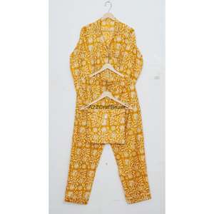 Conjunto de Pijama Hecho a Mano 100% Algodón para Toda Temporada, Ideal para Fiestas, con Cuello en V, Mangas Largas, Estampado Floral, Ropa de Dormir Cómoda para Mujer - Product Image 5