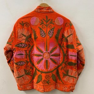 Chaqueta de terciopelo naranja artesanal india de lujo, hecha a mano, para mujer, ropa étnica festiva, abrigo de invierno a precio de fábrica - Product Image 2