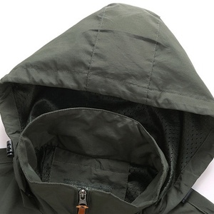 Veste coupe-vent softshell pour homme personnalisée 2024, de haute qualité, imperméable, en toile, col montant, fermeture éclair, capuche, écologique - Product Image 5