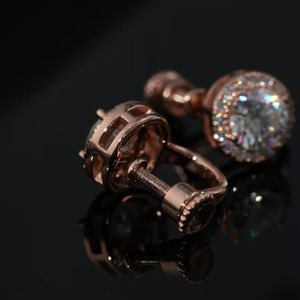 ต่างหูเพชรโมอิสซาไนต์ทรงเหลี่ยมเจียระไนแบบกรงเล็บ ชุบเงินแท้ 925 แบรนด์ AMBER JEWELS รุ่น P-370 ได้รับการรับรอง GRA เหมาะสำหรับทั้งชายและหญิง - Product Image 1