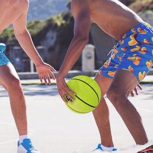 Ballon de basketball de style professionnel avec une prise confortable et un poids équilibré pour l'entraînement et les matchs - Product Image 5