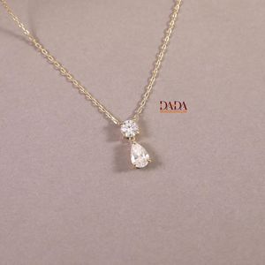 Collier Goutte de Poire avec Pendentif Diamant Rond et en Forme de Larme, Bijou Fin Minimaliste et Élégant pour Femme, Délicat au Quotidien - Product Image 6