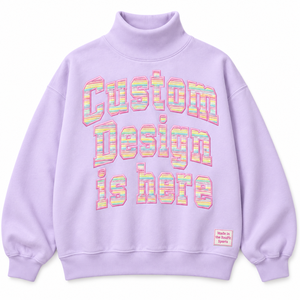 เสื้อสเวตเชิ้ตคอเต่าทรงโอเวอร์ไซส์แบบยูนิเซ็กซ์ แต่งขอบด้วยตัวอักษรปัก  ไหล่ตก แขนยาว ป้ายยี่ห้อสั่งทำได้ - Product Image 2