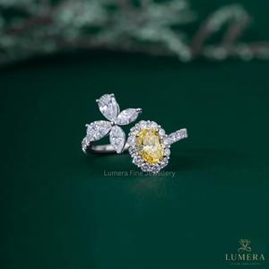 Bague florale ovale en or 9k/10k/14k/18k avec halo de diamants jaunes fantaisie de 2,02 carats cultivés en laboratoire, pureté VVS2, certifiée IGI – Cadeau de fiançailles de luxe - Product Image 1