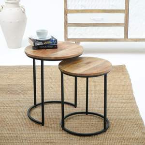 Mesa auxiliar de hierro con superficie de madera, adecuada para dormitorio, con estructura de hierro resistente y amplia superficie de madera. - Product Image 4