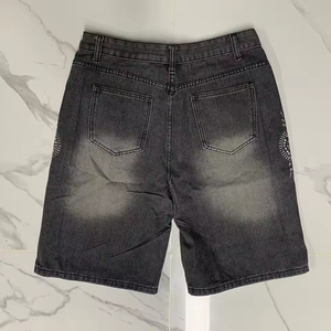 Shorts en jean pour hommes personnalisés et tendance, style streetwear, séchage rapide, respirants, écologiques, vente en gros, shorts amples pour hommes sur mesure - Product Image 3