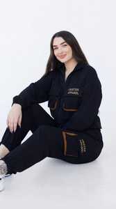 Conjunto Deportivo de Dos Piezas con Capucha y Cierre de Cremallera 2 en 1 para Mujer, Color Negro, Marca OneTen - Product Image 6
