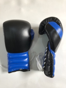 Gants de boxe en cuir de vachette véritable, à lacets, personnalisables avec logo, pour entraînement professionnel, sparring et MMA. - Product Image 3