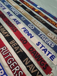 สายกระเป๋าถือลายปักมือรูปนกอินทรีสุดเท่ห์ ปรับระดับได้ สะพายข้างหรือสะพายไหล่ ประดับด้วยลูกปัดเม็ดเล็กๆ แบบสั่งทำพิเศษ - Product Image 4