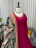 Robe Anarkali traditionnelle en mousseline rouge avec dupatta en organza doux, imprimé numérique, robe de fête indienne pakistanaise pour femmes, mariage, Diwali