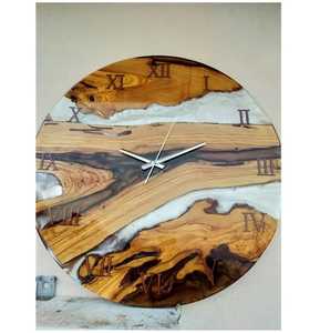 Horloge murale de luxe en résine époxy noir anthracite avec plateau en bois d'olivier à bords naturels, ronde et silencieuse, pour la décoration moderne de la maison et du bureau - Product Image 2