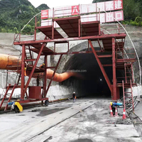 Chariot de projet de construction de tunnel haute performance avec pulvérisation automatique et système de marche hydraulique intelligent Garantie 1 an