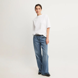 White Crew Neck Women's T-Shirt Spandex Slim Fit Short Sleeve Breathable Casual Summer Wear - Product Image 1