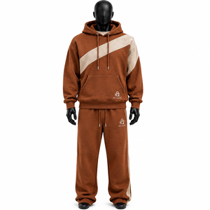 Tendance du moment : Survêtement personnalisable pour homme, orange, durable, nouvelle collection, coupe ample, col à capuche, poches latérales et centrales, style décontracté - Product Image 1