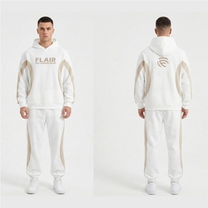 Ensemble de survêtement en molleton blanc pour homme avec logo personnalisé, sweat à capuche et pantalon de jogging, panneaux contrastants, style streetwear, ensemble deux pièces - Product Image 1