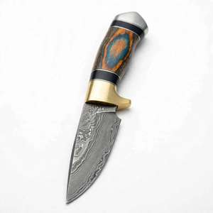 Cuchillo utilitario de acero de Damasco hecho a mano con mango de madera de Burl estabilizada y guardacuchillo de latón - Product Image 3