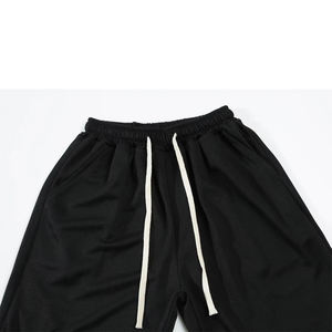 Pantalones Cortos Ajustables con Cordón en Gris, Personalizables con Logotipo Bordado o Impreso - Product Image 3