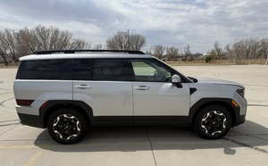 ดีลักซ์ ลักชัวรี 2025 สำหรับซานตาเฟ SEL AWD SUV เบาะหนัง ไฟหน้า LED - Product Image 3