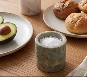 Ensemble sel et sucre faits à la main avec base en bois – Outils de cuisine durables pour herbes et épices – Essentiels élégants pour la table de cuisine - Product Image 4
