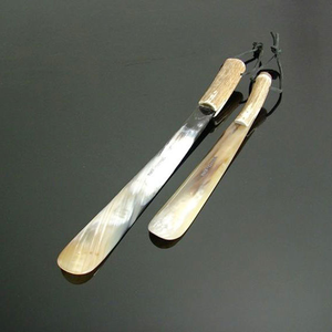 Chausse-pied en corne naturelle de buffle, fait main, hautement poli, qualité supérieure, personnalisé, pour centre commercial et salle d'exposition - Product Image 2