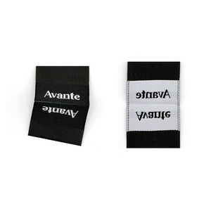Étiquettes tissées personnalisées de qualité supérieure, découpées au laser, pour vêtements, avec personnalisation du logo de l'entreprise, lavables - Product Image 2
