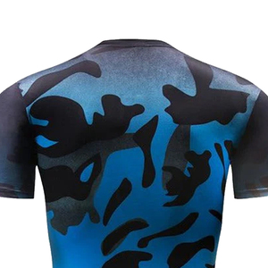 T-shirt de sport pour homme, coupe ajustée, imprimé devant, manches courtes, coton et bambou écologiques, respirant et extensible - Product Image 4