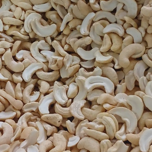 Low MOQ SANTIGO <b>Nuts</b> <b>Kernels</b> Kaju Cashew <b>Nuts</b> Broken Kaju Reasonable Price - Product Image 1