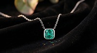 Collier pendentif en argent sterling 925 avec diamant vert de laboratoire taille émeraude pour femme