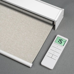 Persiana Exterior Motorizada con Sistema de Riel Automático Resistente al Viento para Balcón, Protección Contra Lluvia y Sol - Product Image 4