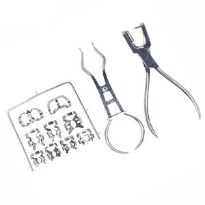 Pince à diaphragme en caoutchouc en acier inoxydable gravée sur mesure, instrument chirurgical dentaire de haute qualité certifié CE Classe I MEDZORA - Product Image 1