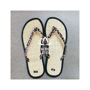 Sandalias de Lino BLUE LOTUS Sabrina, Calzado de Fibra Tejida para Hotel y Spa, Ligeras, Transpirables, Cómodas y Acolchadas, GRAN VENTA - Product Image 1