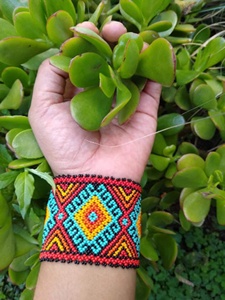 Pulsera Mar y Tierra con Diseño Especial Atractivo para Mujer, Ideal para Fiestas, Cumpleaños, Aniversarios - Product Image 3