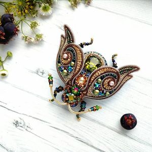 MD HANDICRAFTS Premium Handmade Beaded Brooch Jewelry for Wedding Coats <b>Jackets</b> Scarves Bags - Product Image 5