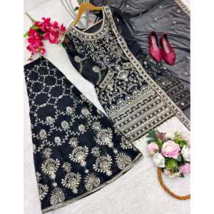 Ensemble de vêtements de fête pour femmes avec haut brodé Sarara Dupatta - Product Image 4