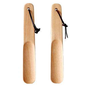 Cuchara para Zapatos Redonda Hecha a Mano de Madera de Haya con Mango Largo para Mujeres Embarazadas y Personas Mayores, Artesanía Natural FAIZA CRAFT FC-4347 - Product Image 5