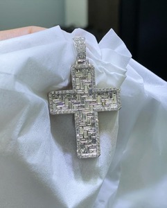 Pendentif Hip Hop Croix Baguette Sertie de Diamants pour Hommes, Cadeau de Noël, Pendentif Hip Hop, Collier Croix de Jésus en Diamants Baguette pour Femmes - Product Image 4