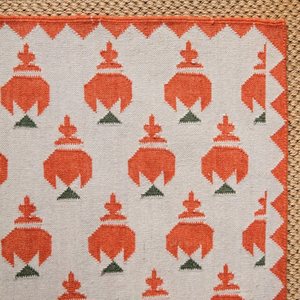 Tapis en laine tissé plat à pois orange, vert et crème, tapis de sol décoratif en laine tissé à la main à motif de points - Product Image 5