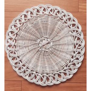Modern Round Rattan Placemat Scalloped Flower Design Handwoven Wicker Table <b>Mat</b> Heat Resistant Charger <b>Plate</b> For Boho Wedding - Product Image 3
