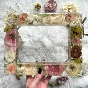 Floral Resin Photo <b>Frame</b> Vertical Tabletop Decor Handmade With Pressed Flowers Pink <b>White</b> Purple Design - Product Image 5