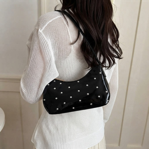 Bolso de Hombro de Cuero PU con Remaches, Estilo Vintage Brillante, con Forro de Poliéster, Correa Única y Cierre de Cremallera, para Uso Diario, Fiestas y Viajes - Product Image 4