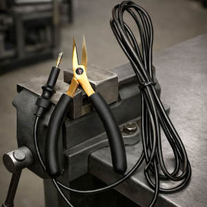 Alicates de Precisión para Joyería Permanente, Hechos de Acero Inoxidable de Alta Calidad, Agarre Seguro, con Empaque Personalizado OEM - Product Image 6