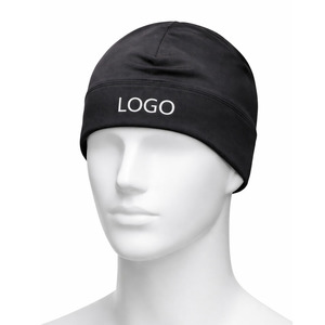 Gorro Deportivo Personalizado Tipo Beanie Unisex para Correr, Ciclismo y Gimnasio, Elástico, Transpirable, Color Gris, con Logotipo OEM - Product Image 3