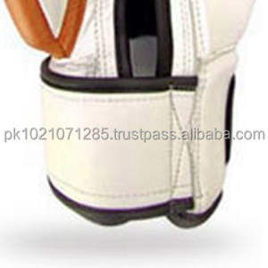 Guantes de MMA con Logotipo Personalizado, Cierre de Gancho y Bucle, Cuero Vacuno, Guantes Profesionales de Entrenamiento de Boxeo con Elasticidad - Product Image 3