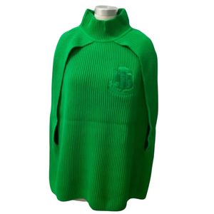 เสื้อคลุมไหมพรมสีเขียวสำหรับผู้หญิง สไตล์เสื้อปอนโช ดีไซน์หรูหรา อุ่นสบาย แฟชั่นเสื้อคลุมตัวนอก ผ้าเนื้อนุ่ม คอลเลคชั่นเสื้อผ้าลำลอง - Product Image 5