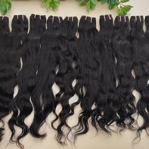 Prix pas cher 100% Extension de cheveux crus Remy à cuticule complète non transformée. Meilleures tailles et extension de cheveux Remy crue sans perte - Product Image 1