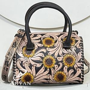 Sac de voyage professionnel grande capacité en cuir artisanal style western, sac bandoulière moyen pour femme, prix usine - Product Image 1