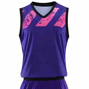 Nuevo Diseño de Uniforme de Baloncesto Estampado, Último Diseño de Uniforme de Baloncesto Personalizado, Uniforme de Baloncesto 100% Poliéster - Product Image 3