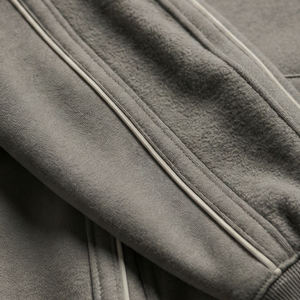 Ensemble de survêtement décontracté unisexe avec logo personnalisé imprimé, sweat à capuche et jogging, vêtements de sport, USA Europe Maluza UrbanFit Pro - Product Image 5