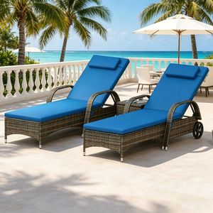 Set di 2 tavoli e lettini prendisole per il relax e il riposo all'aperto - Product Image 1